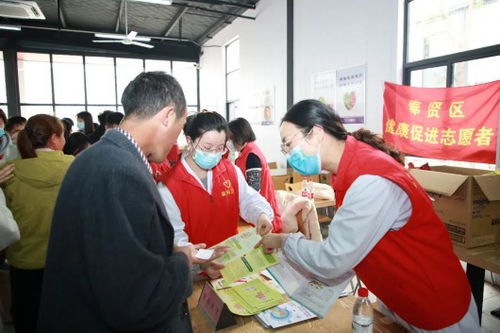 金海街道志愿服務(wù)進(jìn)數(shù)字江海 義診、公益攝影與便民理發(fā)溫暖建設(shè)者小鎮(zhèn)